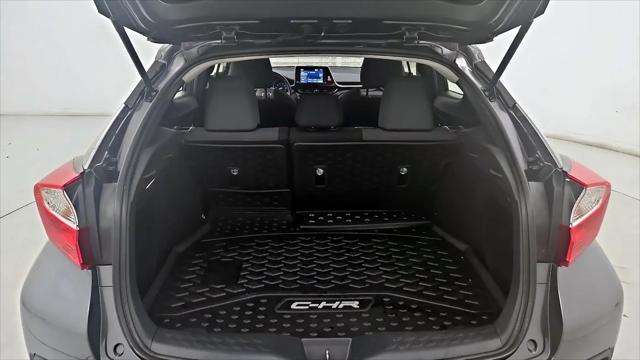 2021 Toyota C-HR LE