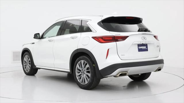 2023 INFINITI QX50 LUXE AWD