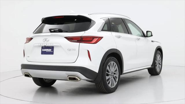 2023 INFINITI QX50 LUXE AWD