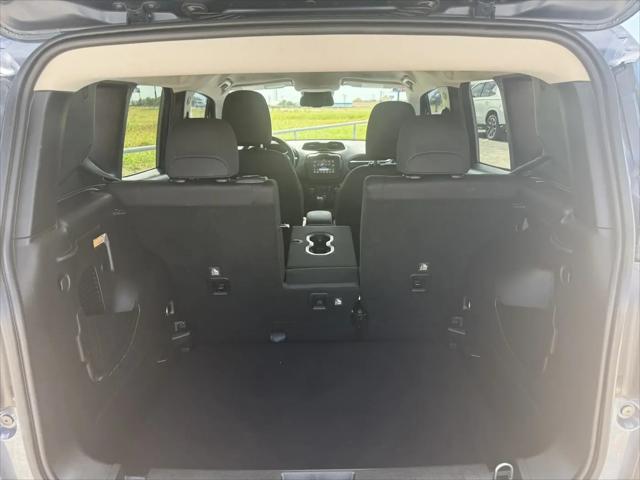2021 Jeep Renegade Latitude FWD