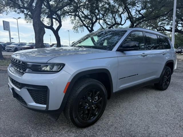 2026 Jeep Grand Cherokee L Altitude 4x4