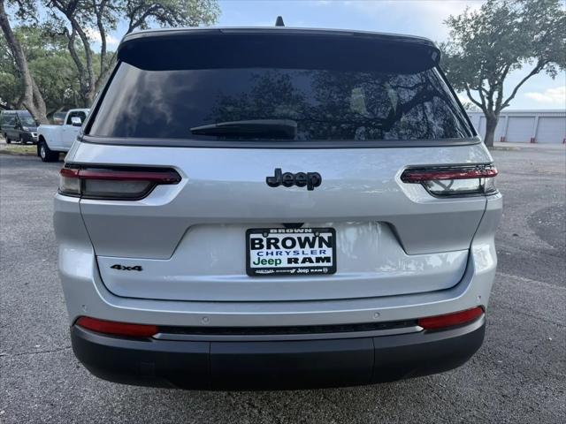 2026 Jeep Grand Cherokee L Altitude 4x4