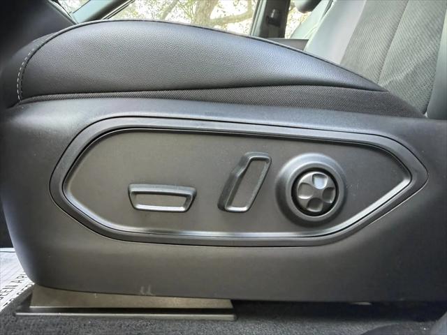 2026 Jeep Grand Cherokee L Altitude 4x4