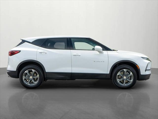 2025 Chevrolet Blazer AWD 2LT