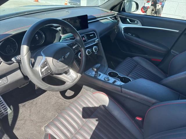 2023 Genesis G70 2.0T RWD