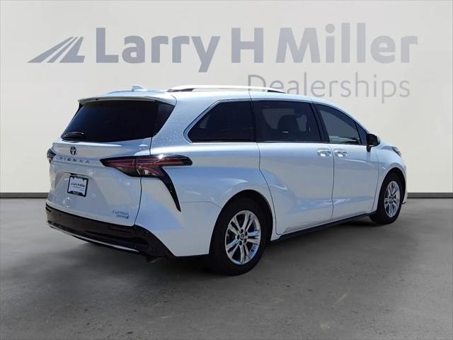 2022 Toyota Sienna Platinum