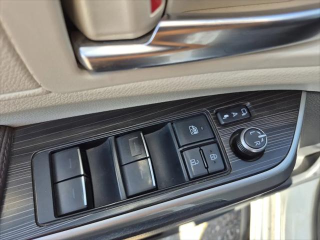 2022 Toyota Sienna Platinum