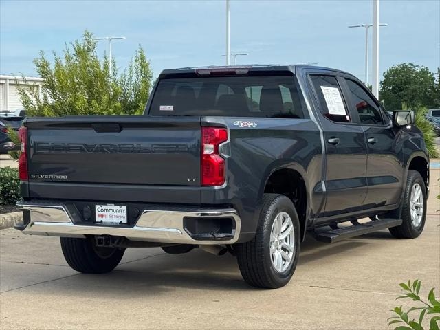 2022 Chevrolet Silverado 1500 4WD Crew Cab Short Bed LT with 2FL