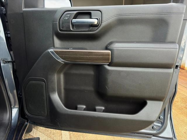 2022 Chevrolet Silverado 1500 4WD Crew Cab Short Bed LT with 2FL