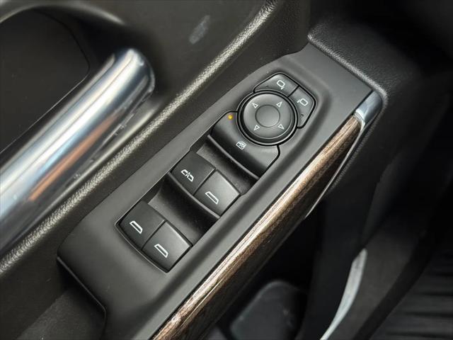 2022 Chevrolet Silverado 1500 4WD Crew Cab Short Bed LT with 2FL