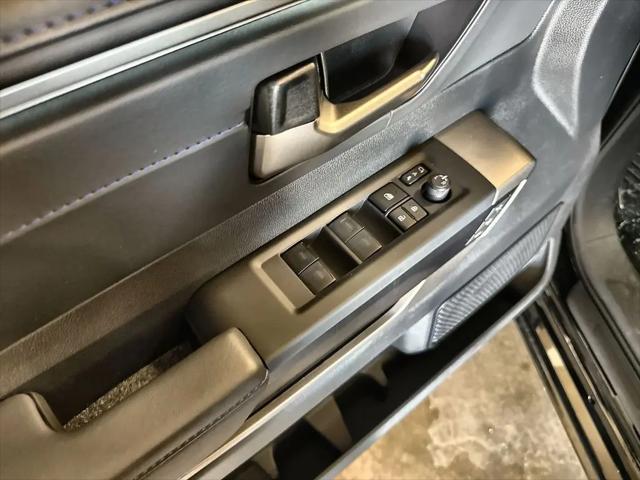 2026 Toyota Tundra Platinum CrewMax 5.5' Bed
