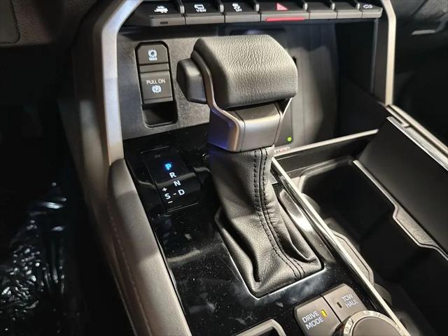 2026 Toyota Tundra Platinum CrewMax 5.5' Bed