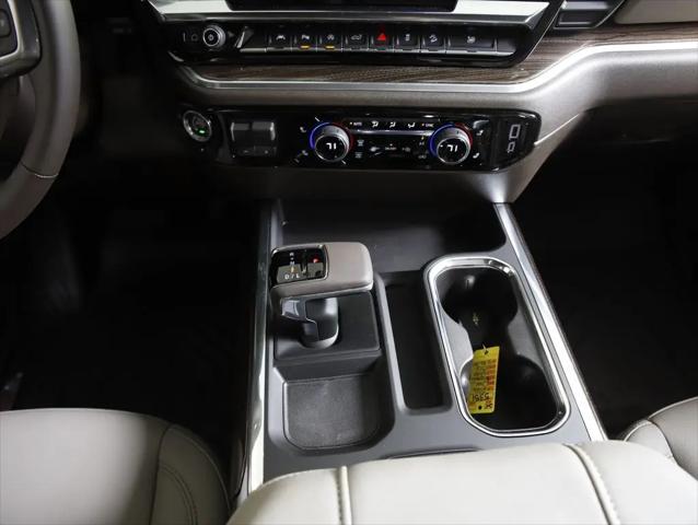 2026 Chevrolet Silverado 1500 4WD Crew Cab Short Bed RST