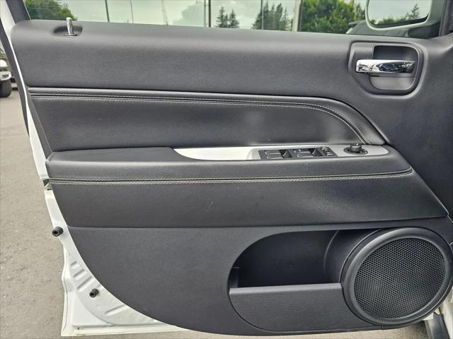 2016 Jeep Compass Sport/North