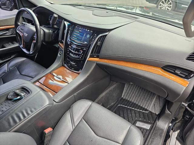 2017 Cadillac Escalade ESV Premium Luxury