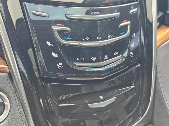 2017 Cadillac Escalade ESV Premium Luxury
