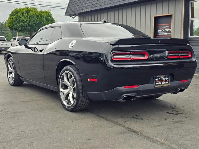 2015 Dodge Challenger SXT Plus