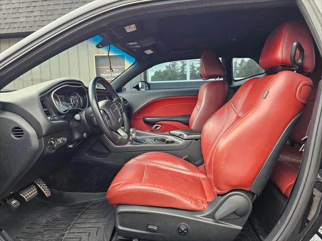 2015 Dodge Challenger SXT Plus