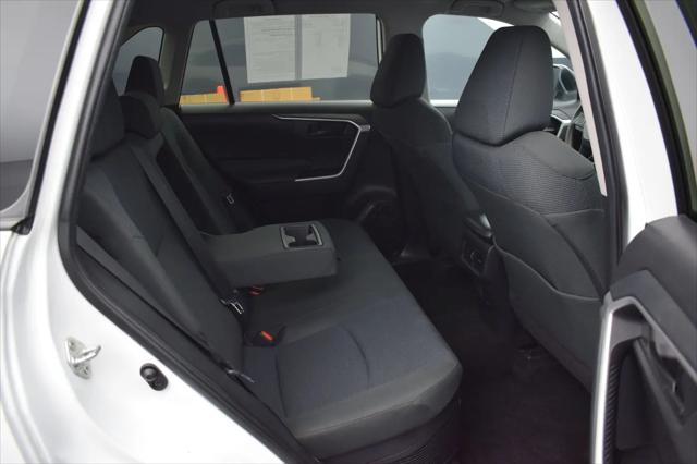 2021 Toyota RAV4 Hybrid LE