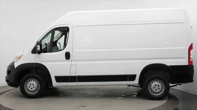 2025 Ram ProMaster 2500 Cargo Van Tradesman High Roof 136" WB w/Pass Seat