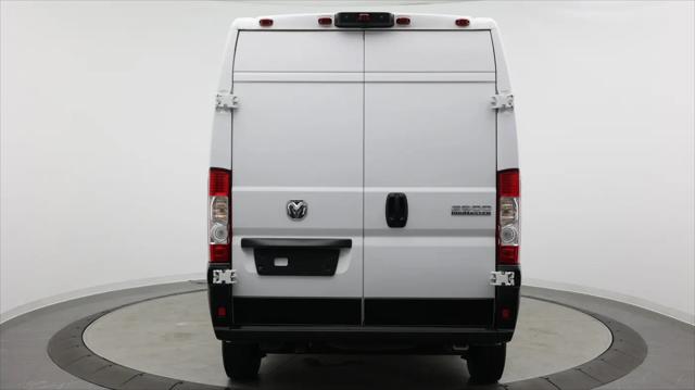 2025 Ram ProMaster 2500 Cargo Van Tradesman High Roof 136" WB w/Pass Seat