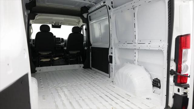 2025 Ram ProMaster 2500 Cargo Van Tradesman High Roof 136" WB w/Pass Seat