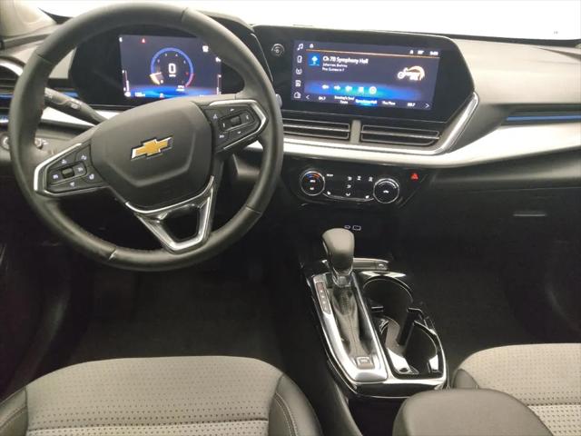 2025 Chevrolet Trax FWD LT