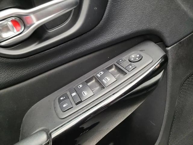 2023 Jeep Cherokee Altitude Lux 4x4