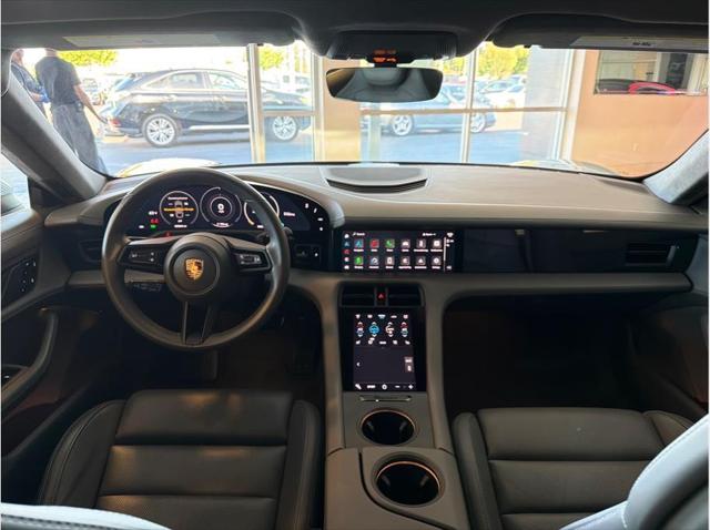 2020 Porsche Taycan Turbo