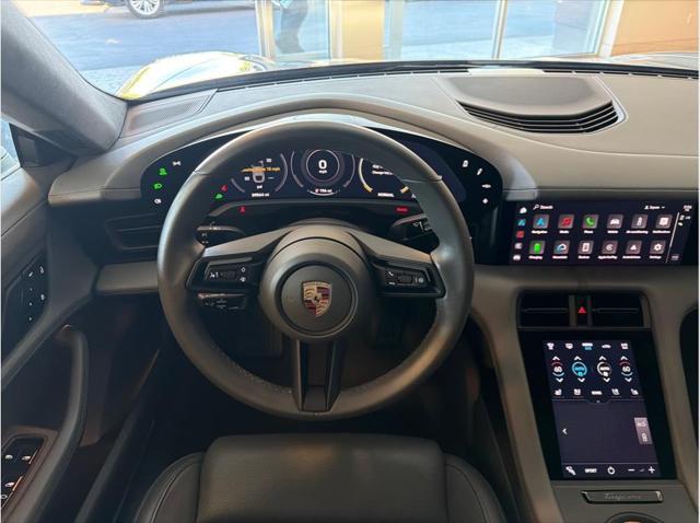 2020 Porsche Taycan Turbo