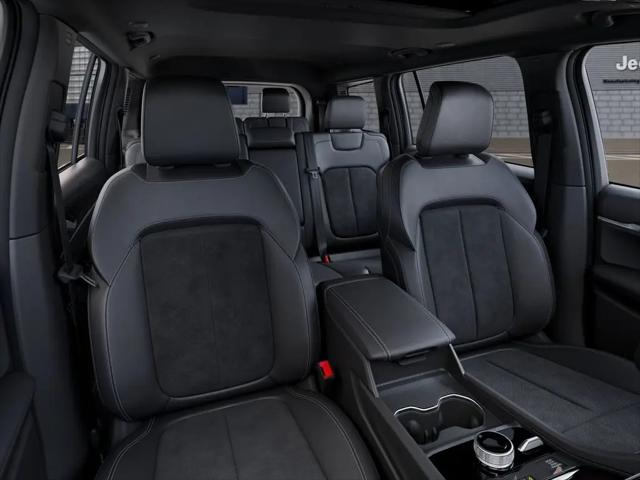 2026 Jeep Grand Cherokee L Altitude 4x2