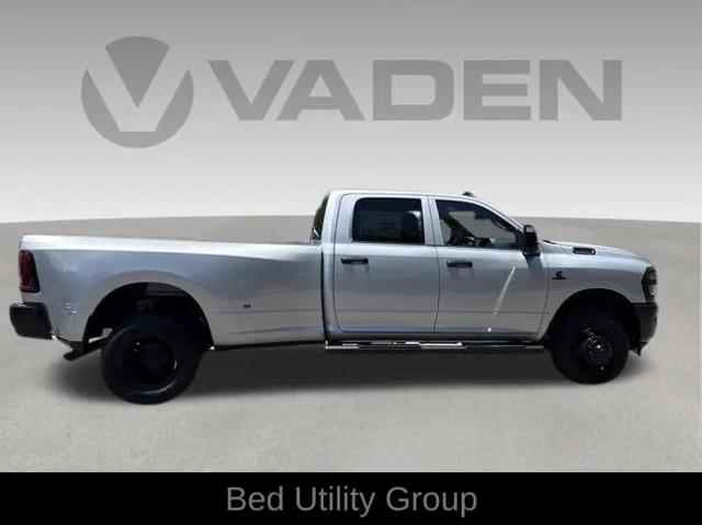 2026 Ram 3500 Tradesman Crew Cab 4x4 8 Box