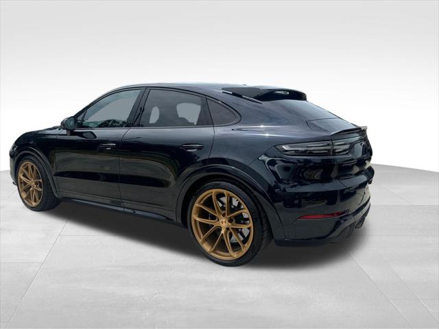 2022 Porsche Cayenne Turbo GT