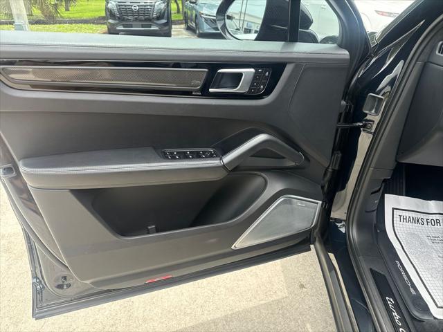2022 Porsche Cayenne Turbo GT