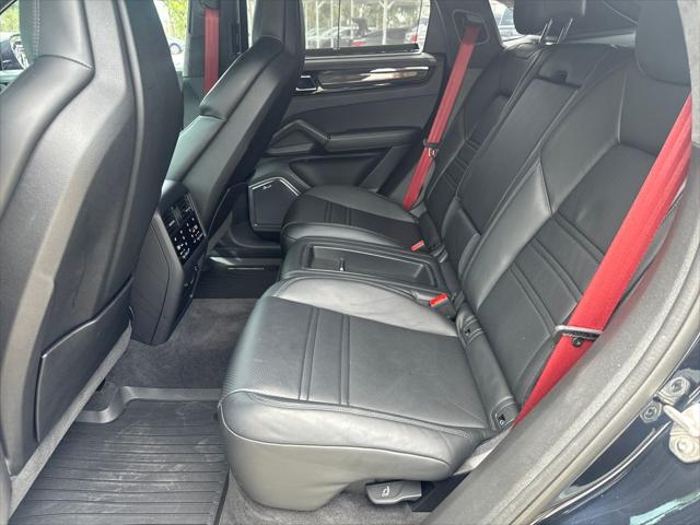 2022 Porsche Cayenne Turbo GT