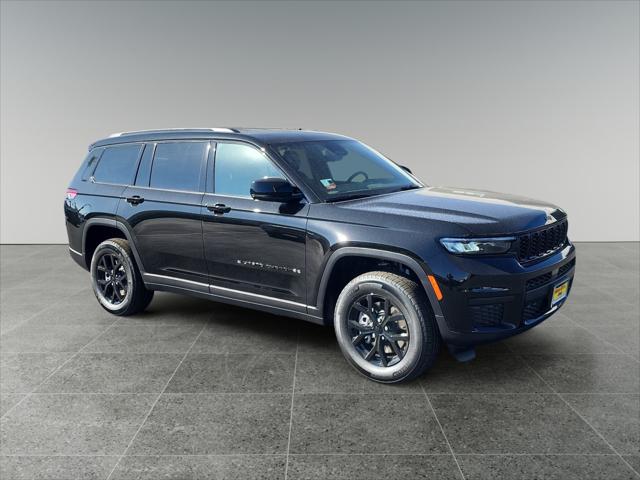 2025 Jeep Grand Cherokee L Altitude 4x4