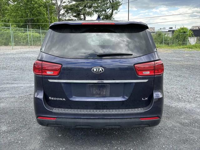 2019 Kia Sedona LX