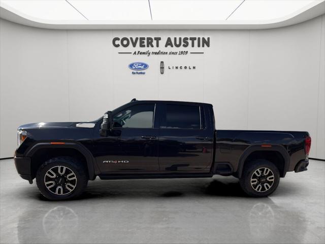 2022 GMC Sierra 2500HD 4WD Crew Cab Standard Bed AT4