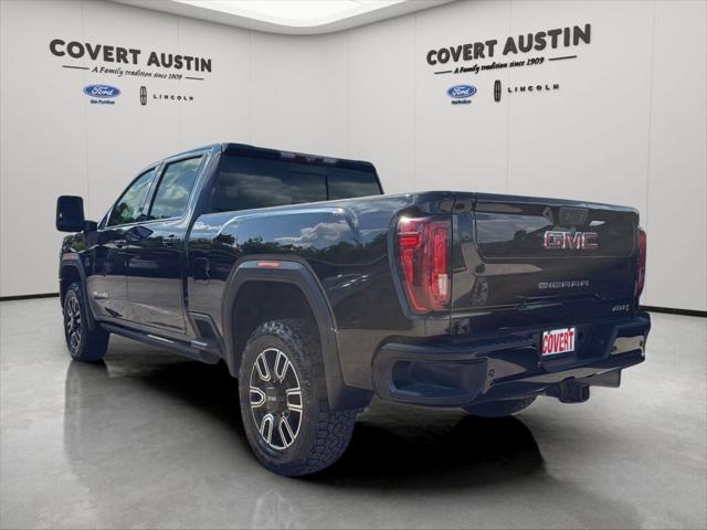 2022 GMC Sierra 2500HD 4WD Crew Cab Standard Bed AT4