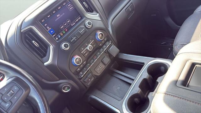 2022 GMC Sierra 2500HD 4WD Crew Cab Standard Bed AT4