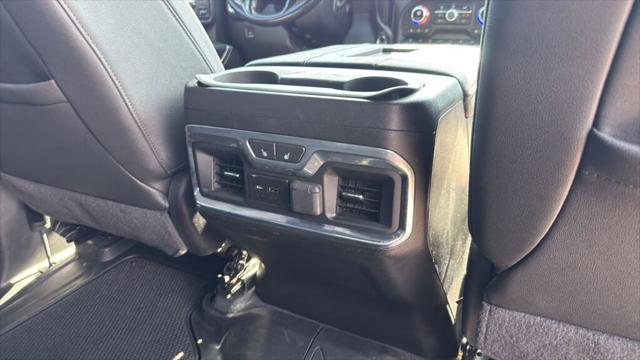 2022 GMC Sierra 2500HD 4WD Crew Cab Standard Bed AT4
