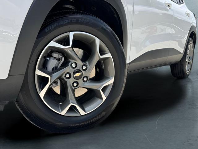 2026 Chevrolet Trax FWD LT