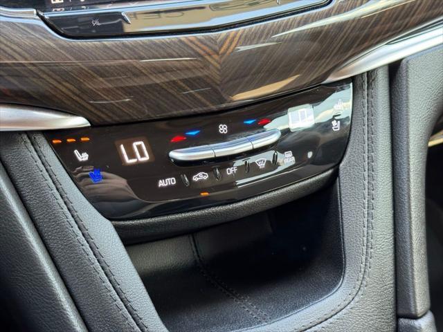 2024 Cadillac XT6 FWD Premium Luxury