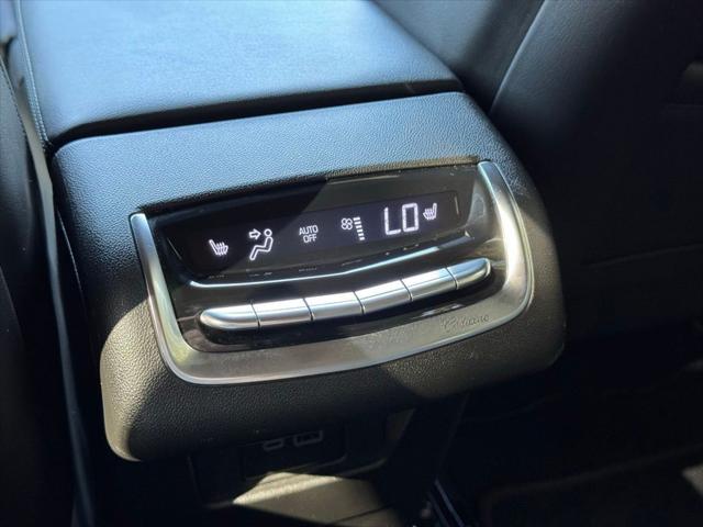 2024 Cadillac XT6 AWD Sport