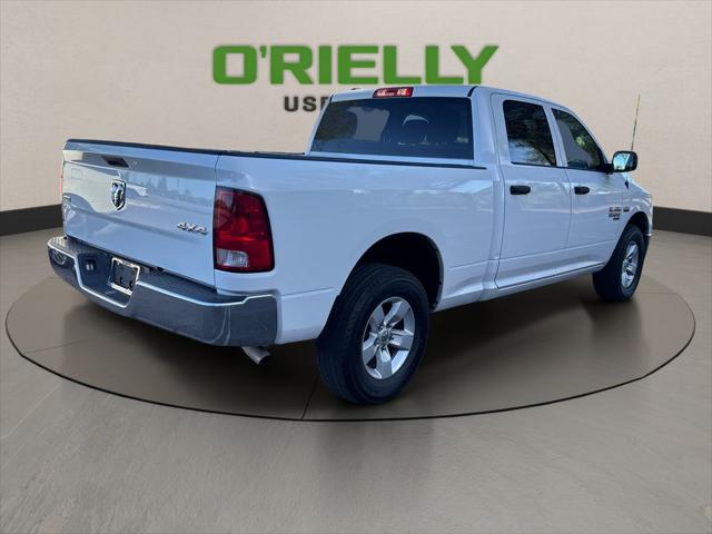 2022 Ram 1500 Classic SLT Crew Cab 4x4 6'4" Box