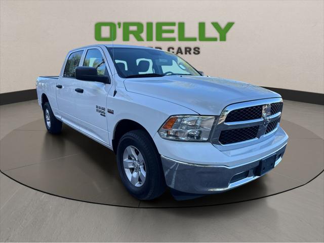2022 Ram 1500 Classic SLT Crew Cab 4x4 6'4" Box