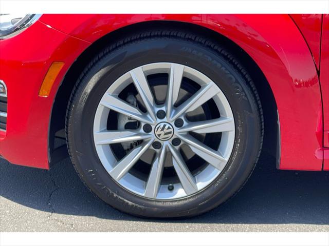 2017 Volkswagen Beetle 1.8T SE