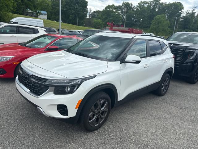 2024 Kia Seltos S 2024 Kia Seltos S