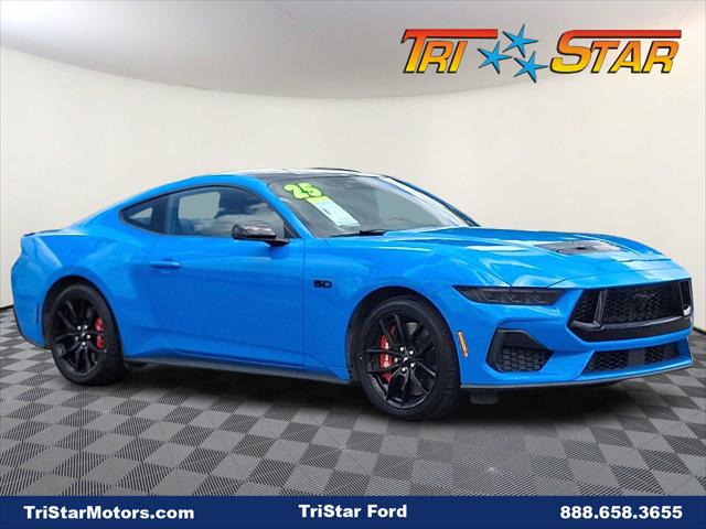 2025 Ford Mustang GT Premium Fastback