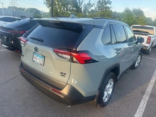 2021 Toyota RAV4 XLE